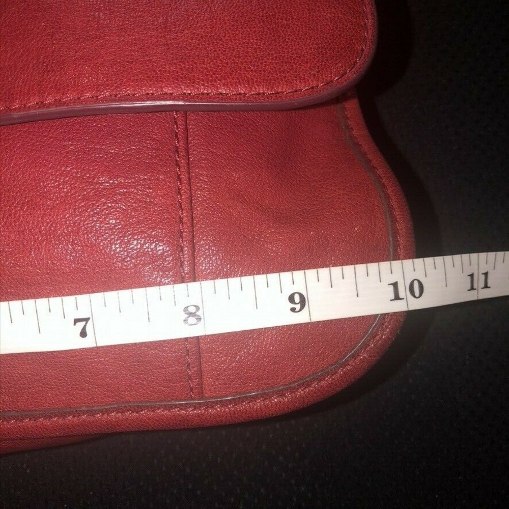 Vtg Fossil Red Leather Crossbody Medium Handbag~ Buckle Snap Adjustable Strap - Picture 7 of 12